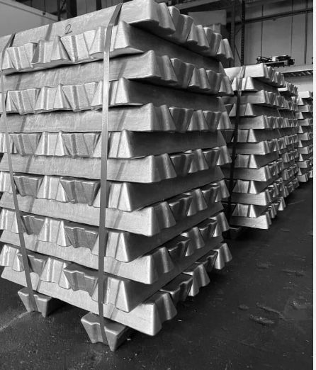Aluminum ingots